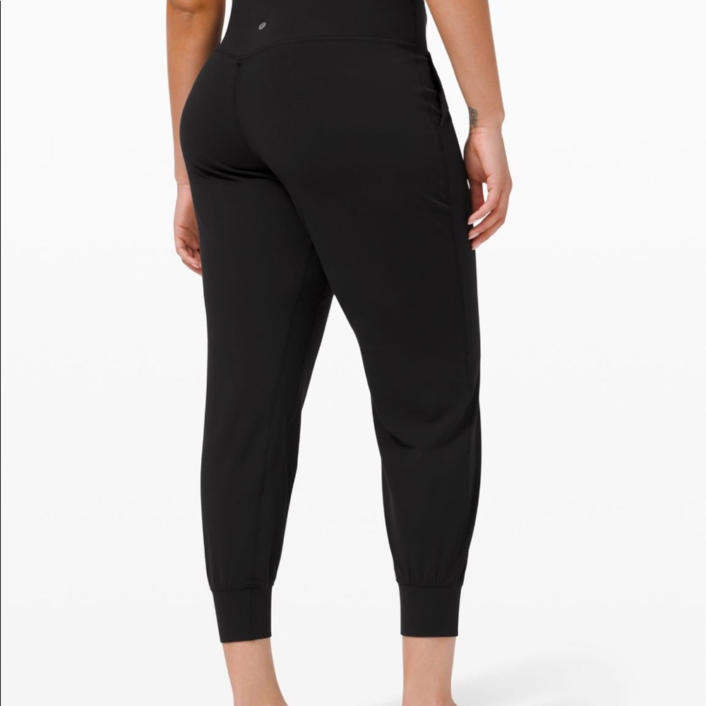 Black Lululemon Align Jogger 🖤